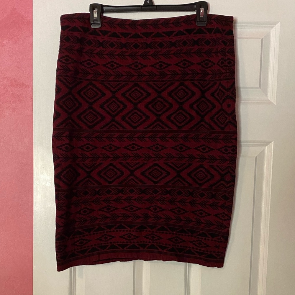 Plus Size Knit Midi Pencil Skirt